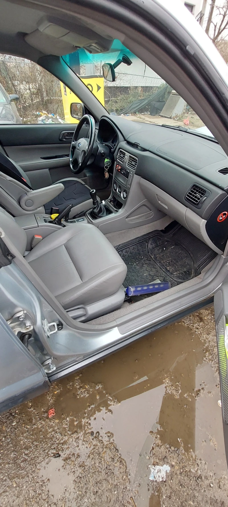 Subaru Forester SG, снимка 12 - Автомобили и джипове - 52775380