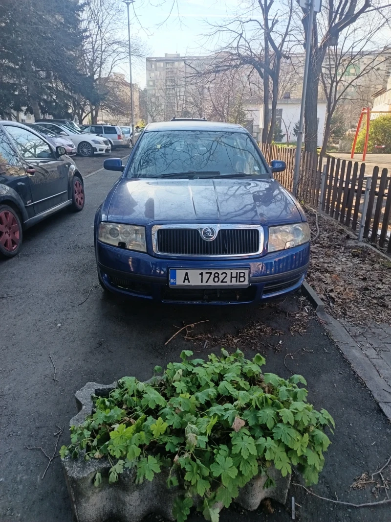 Skoda Superb, снимка 10 - Автомобили и джипове - 53114876