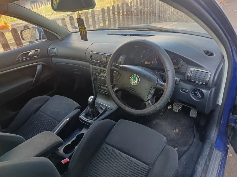 Skoda Superb, снимка 4 - Автомобили и джипове - 53114876