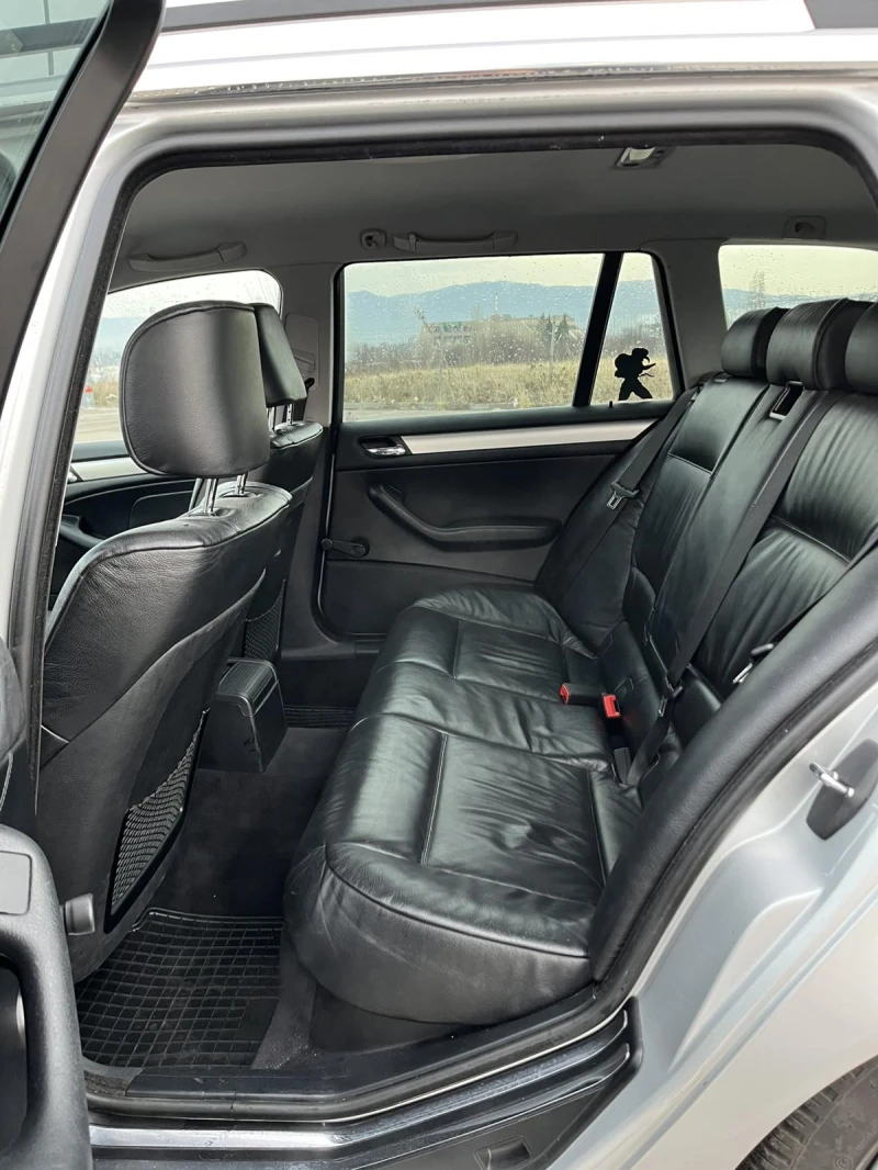 BMW 325 325i Touring, снимка 12 - Автомобили и джипове - 53222730