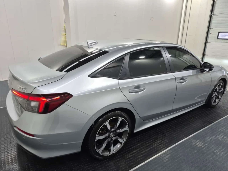 Honda Civic SPORT TOURING  CARFAX, снимка 3 - Автомобили и джипове - 53599255