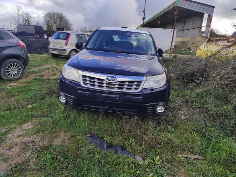 Subaru Forester 30бр.Бензинови!!!, снимка 7 - Автомобили и джипове - 31437494