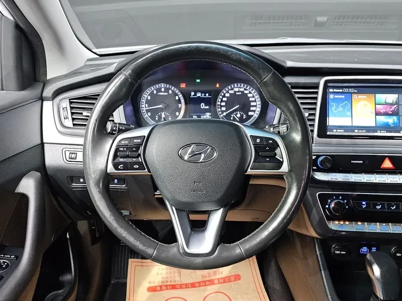 Hyundai Sonata, снимка 16 - Автомобили и джипове - 54835591