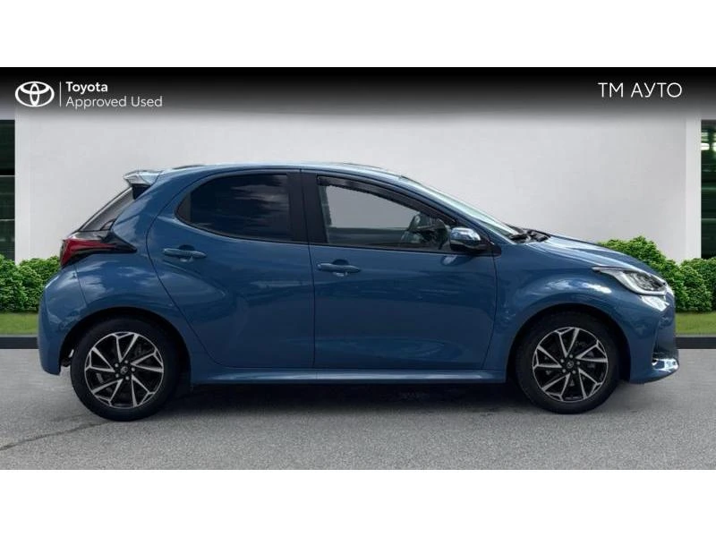 Toyota Yaris 1.5HSD TREND, снимка 17 - Автомобили и джипове - 55230140