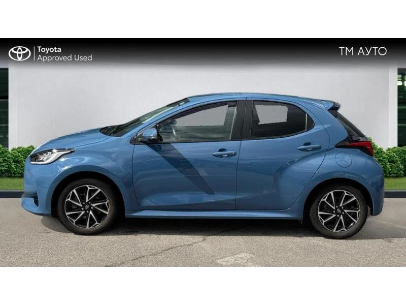 Toyota Yaris 1.5HSD TREND, снимка 3 - Автомобили и джипове - 55230140