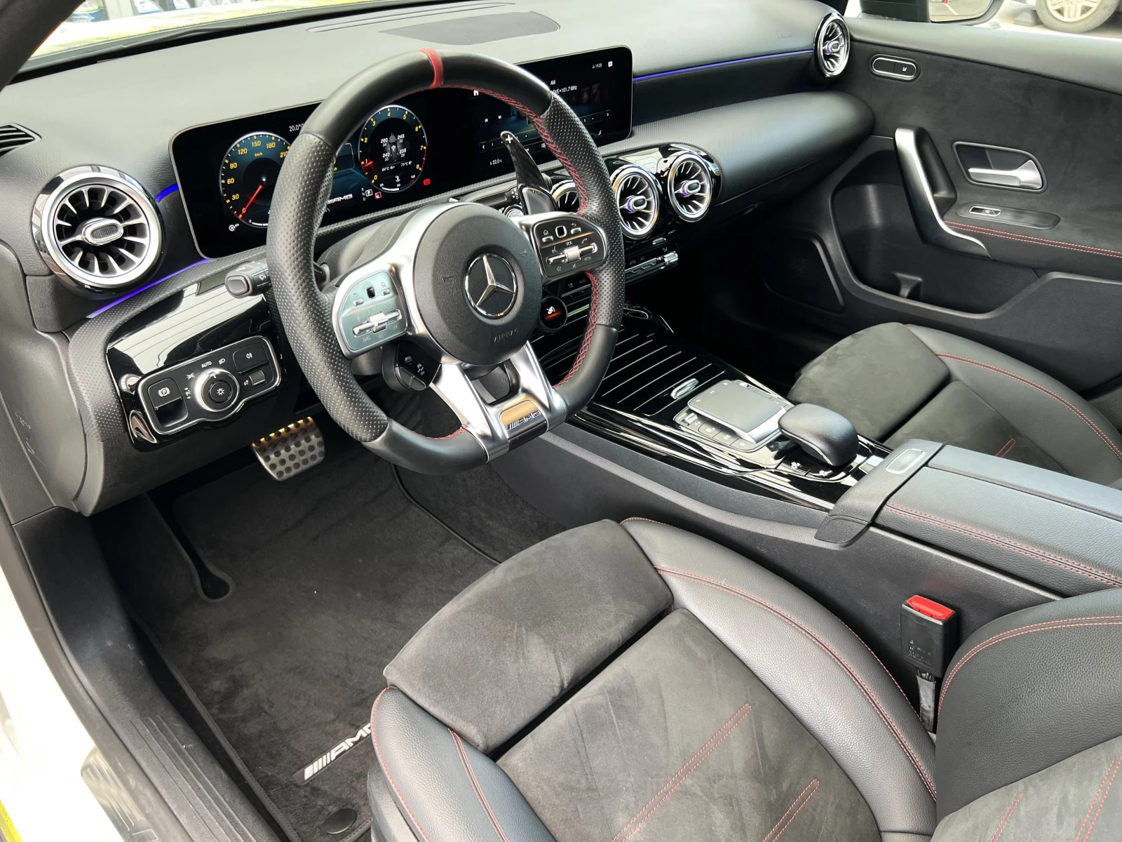 Mercedes-Benz A45 AMG S/ 4-MATIC/ AERO PAKET/ NIGHT/ CAMERA/ MULTIBEAM/ | Mobile.bg   11