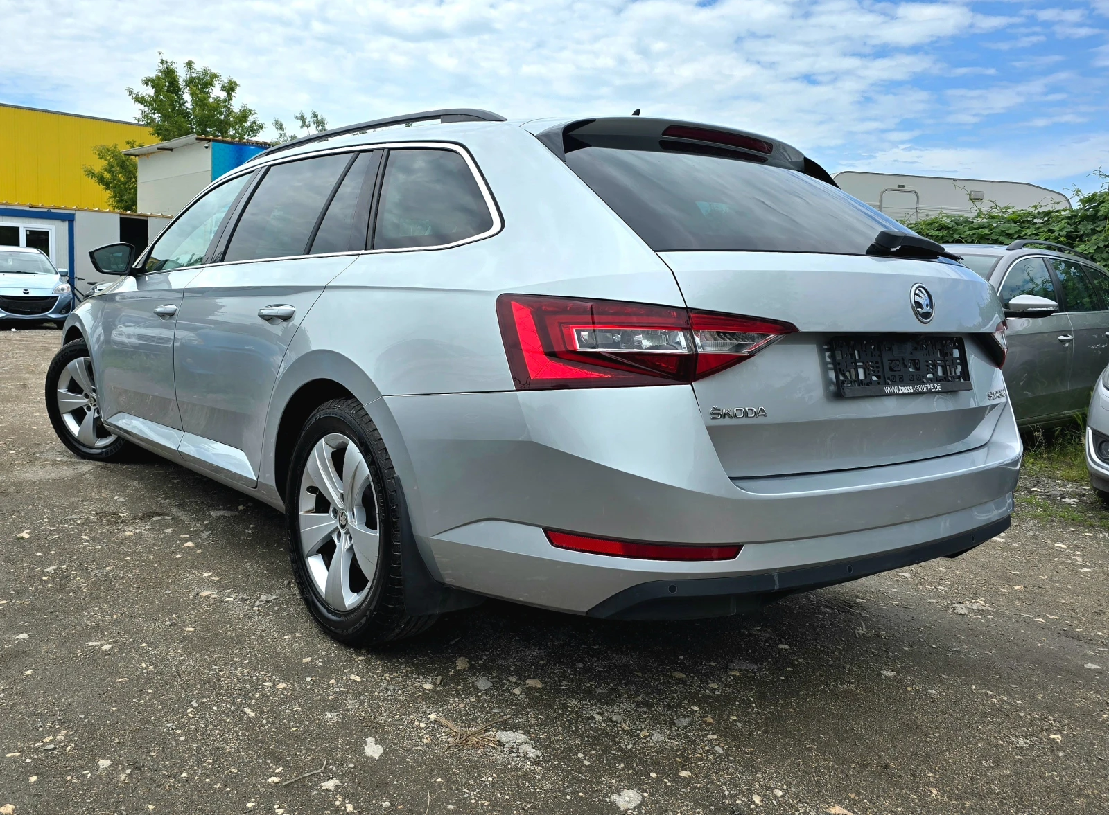 Skoda Superb КАТО ЧИСТО НОВ/DISTRONIK/2.0TDI - изображение 6