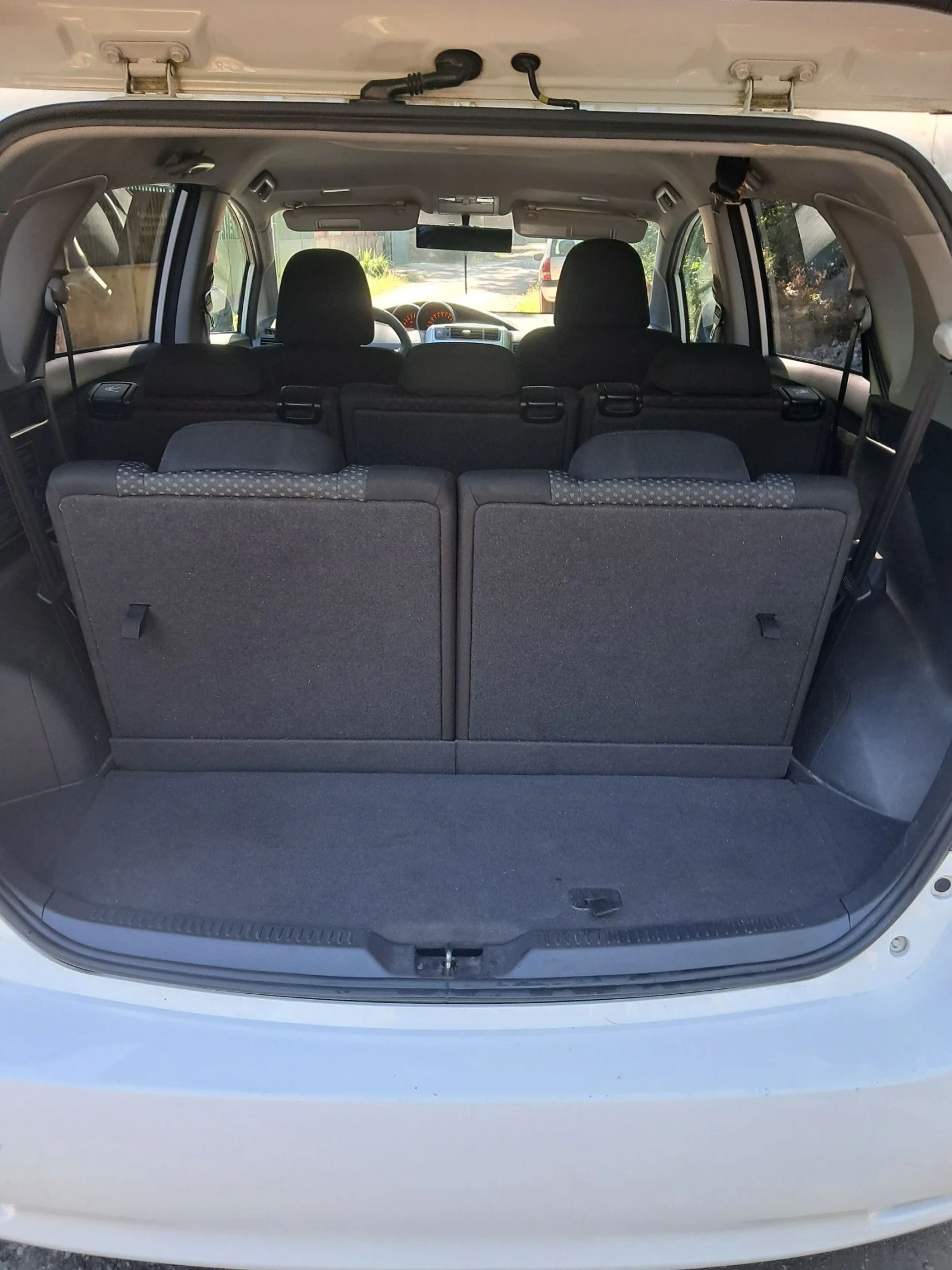 Toyota Verso  - изображение 9