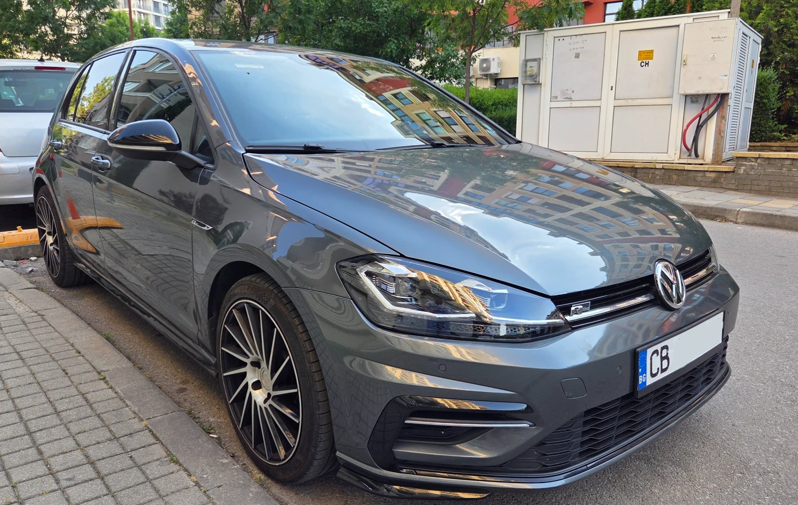 VW Golf R-line 1.4 tsi DSG - изображение 2