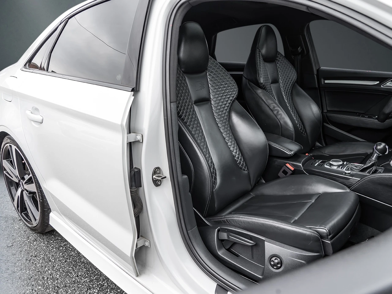 Audi S3 B&O* * *  * DIGITAL DASH | Mobile.bg   7