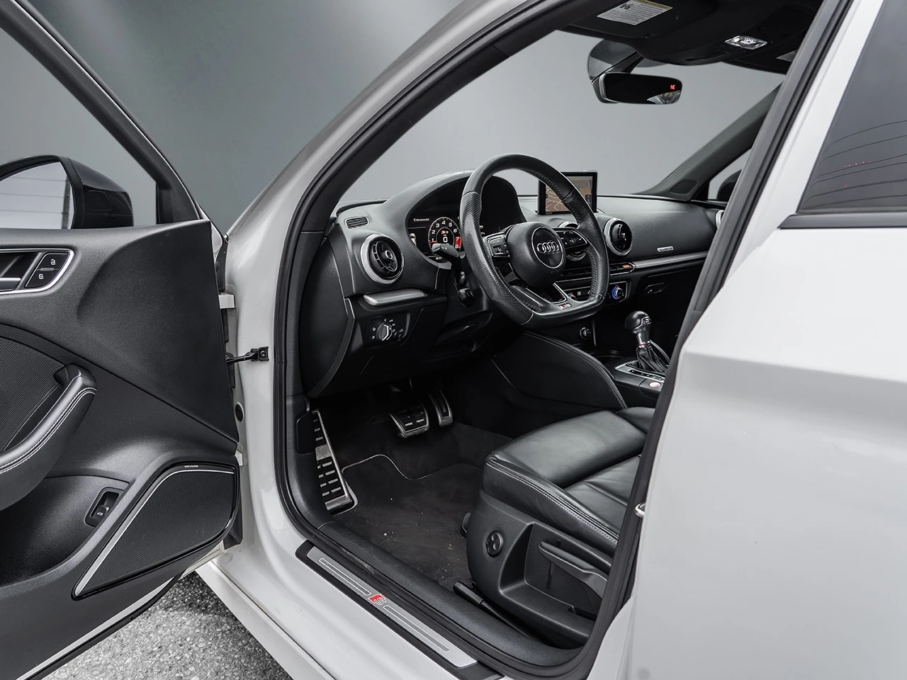 Audi S3 B&O* * *  * DIGITAL DASH | Mobile.bg   8