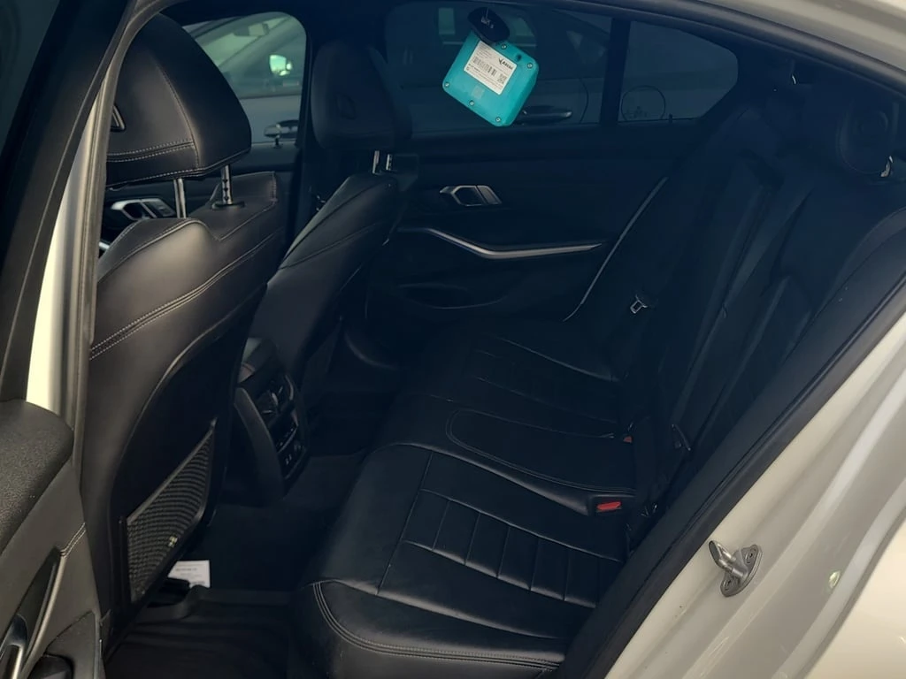 BMW 330 330I XDRIVE  CARFAX | Mobile.bg � ����������� 13