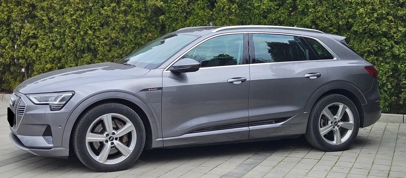 Audi E-Tron 55 Quattro, снимка 3 - Автомобили и джипове - 54041070