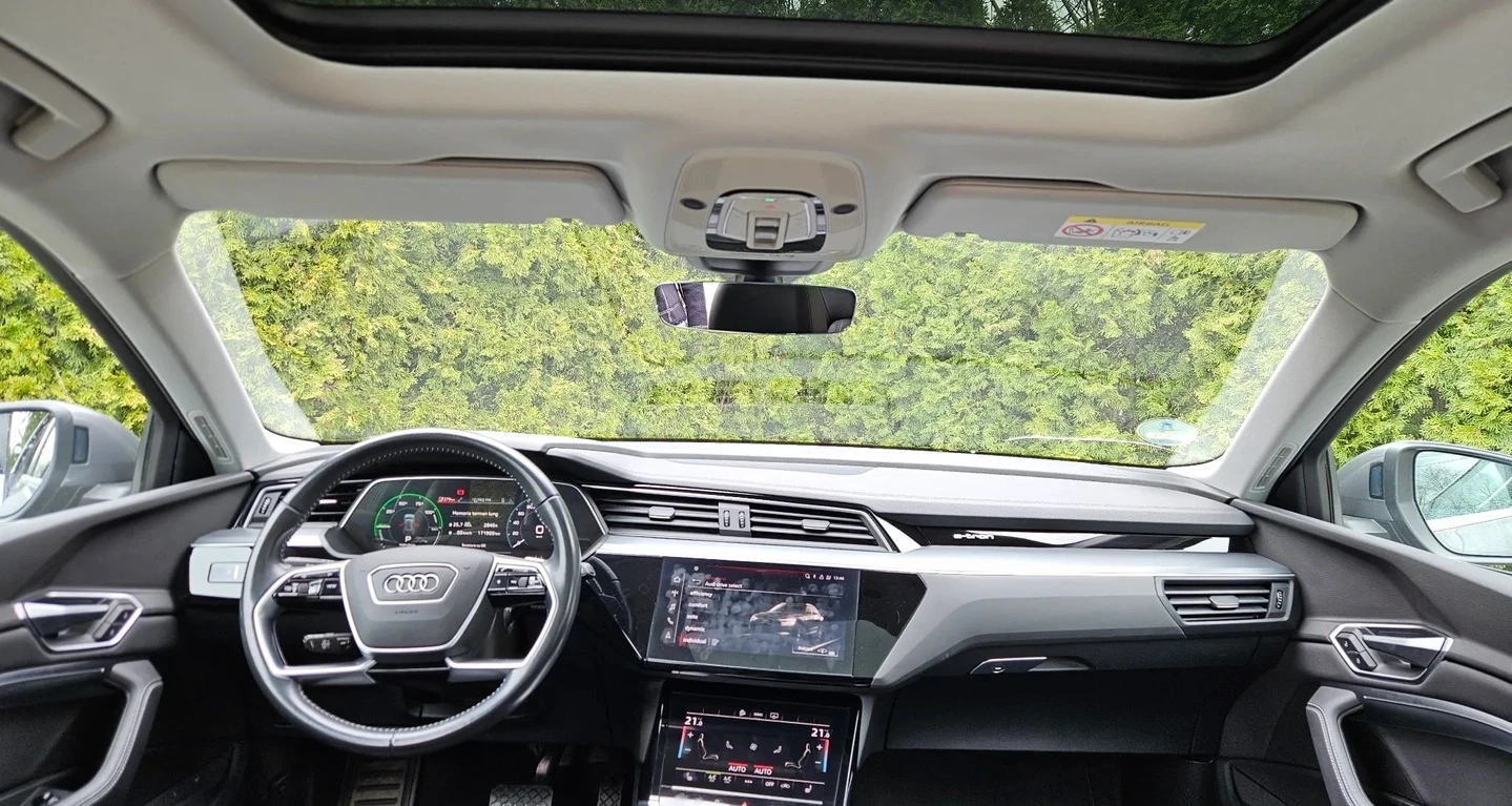 Audi E-Tron 55 Quattro, снимка 4 - Автомобили и джипове - 54041070