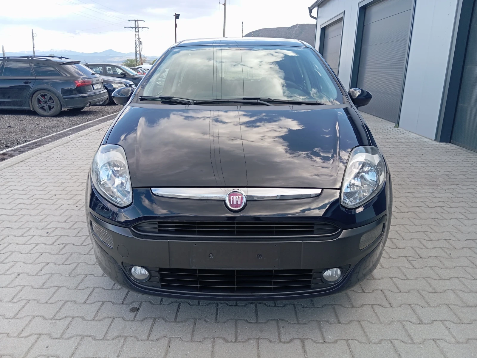 Fiat Punto EVO 1.4LPG, снимка 2 - Автомобили и джипове - 54150632