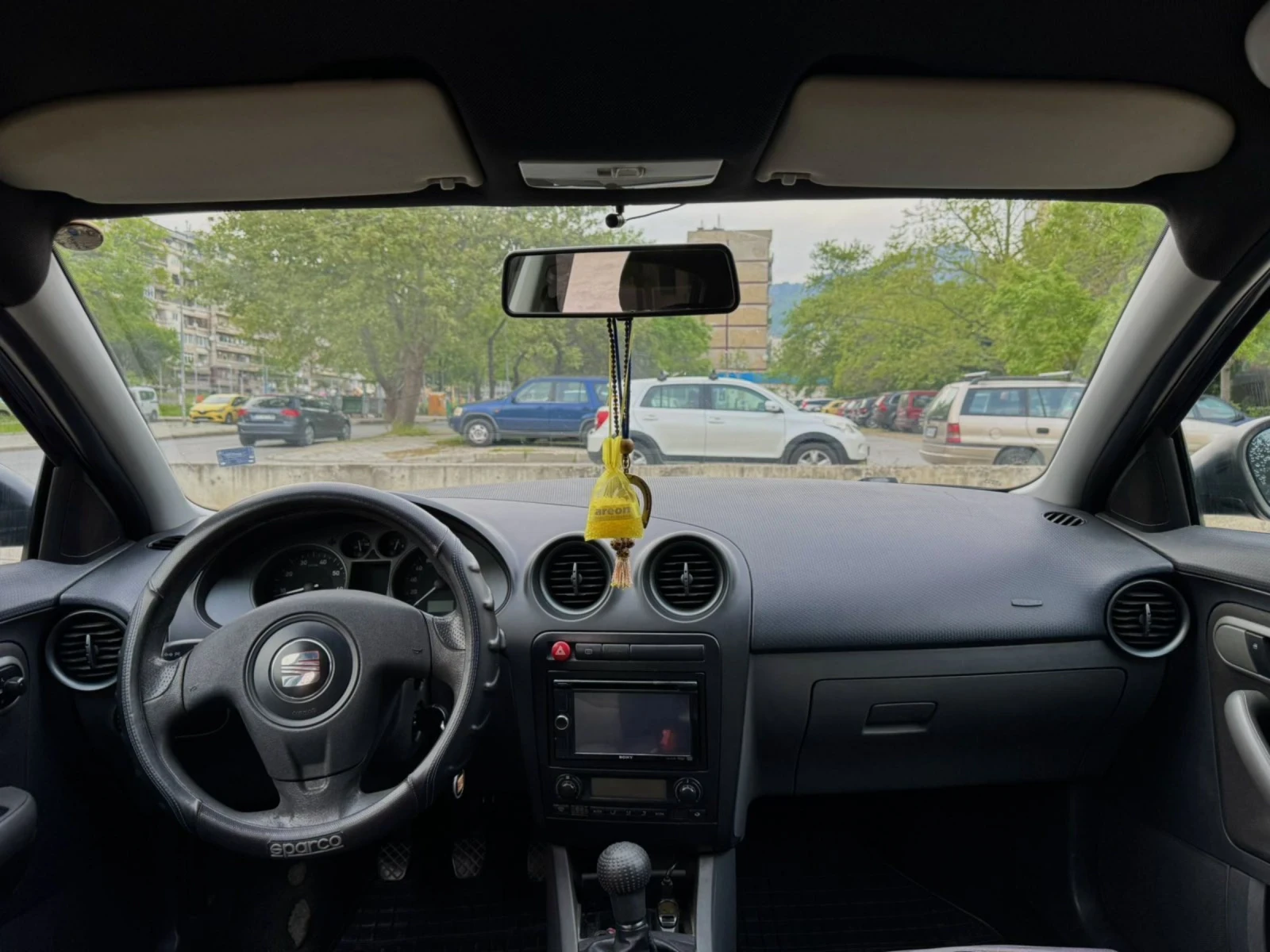 Seat Ibiza 1.4 бензин+ LPG, снимка 7 - Автомобили и джипове - 54459473