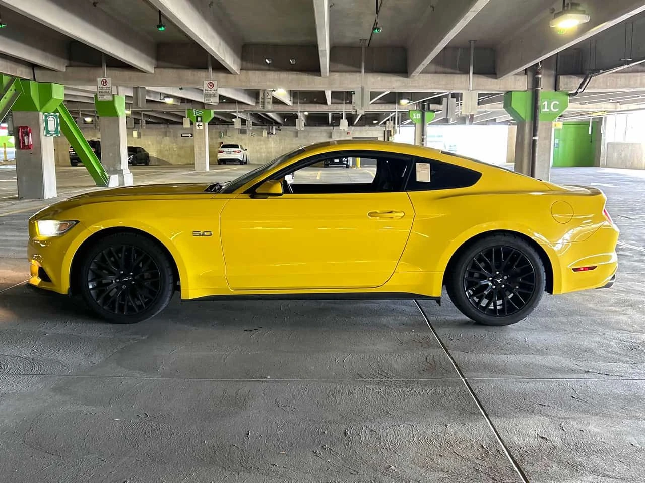 Ford Mustang * GT * CARFAX * ОПЦИЯ ЗА ФИНАНСИРАНЕ, снимка 2 - Автомобили и джипове - 54986274