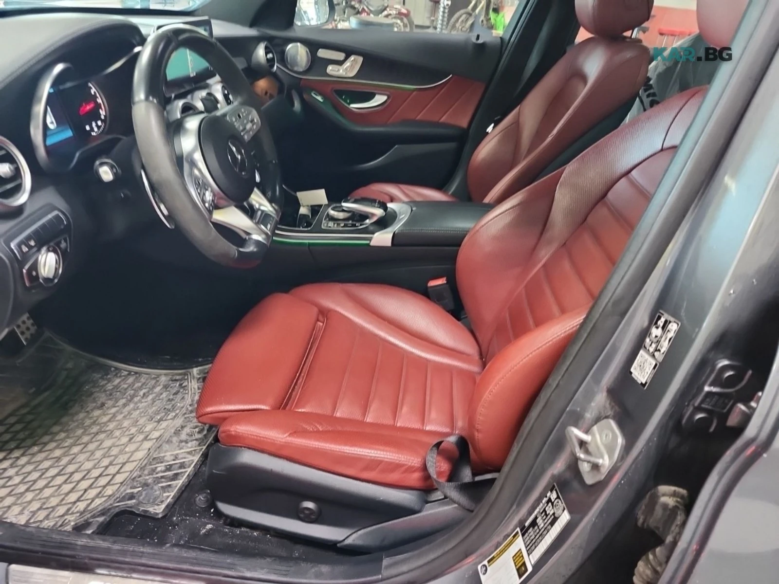Mercedes-Benz C 43 AMG 4MATIC Автокредит Цена до България, снимка 5 - Автомобили и джипове - 55100496