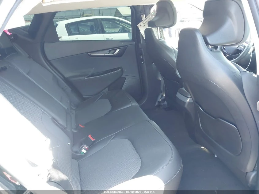 Kia EV6 Light Long Range Rwd, снимка 8 - Автомобили и джипове - 55265377