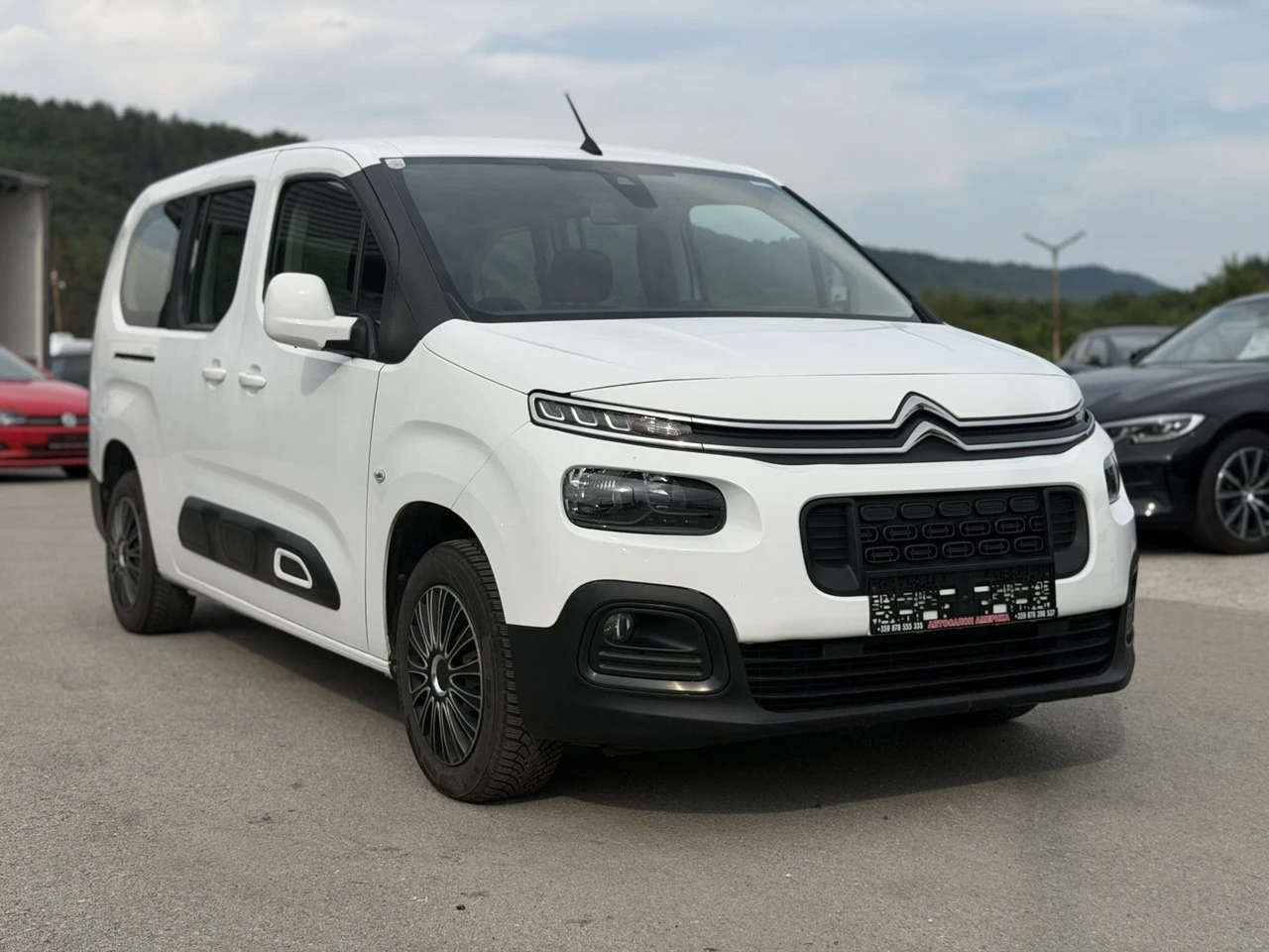 Citroen Berlingo 1.5BlueHDi, снимка 3 - Автомобили и джипове - 55316818