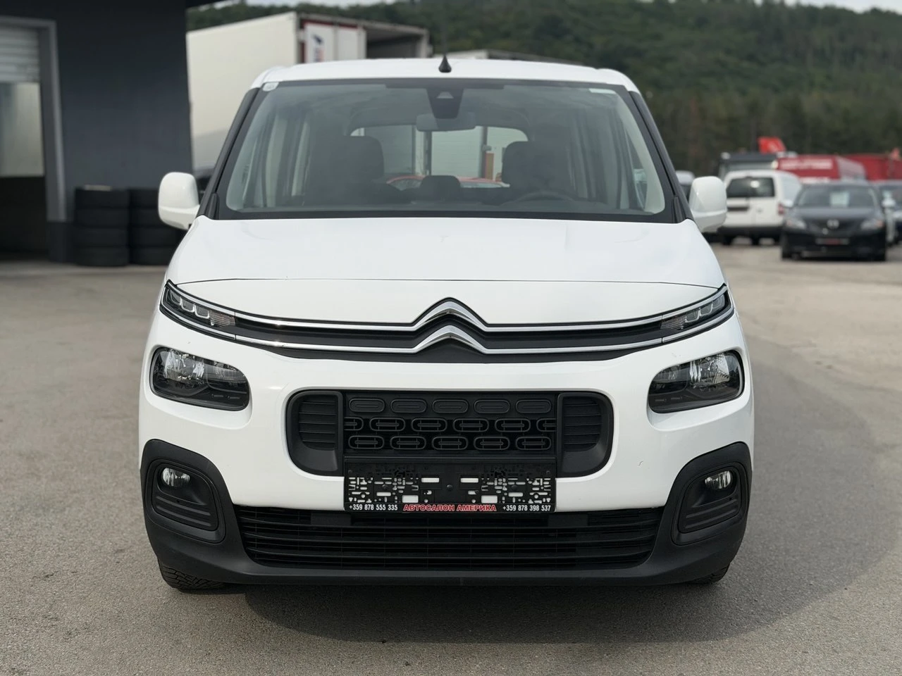 Citroen Berlingo 1.5BlueHDi, снимка 2 - Автомобили и джипове - 55316818