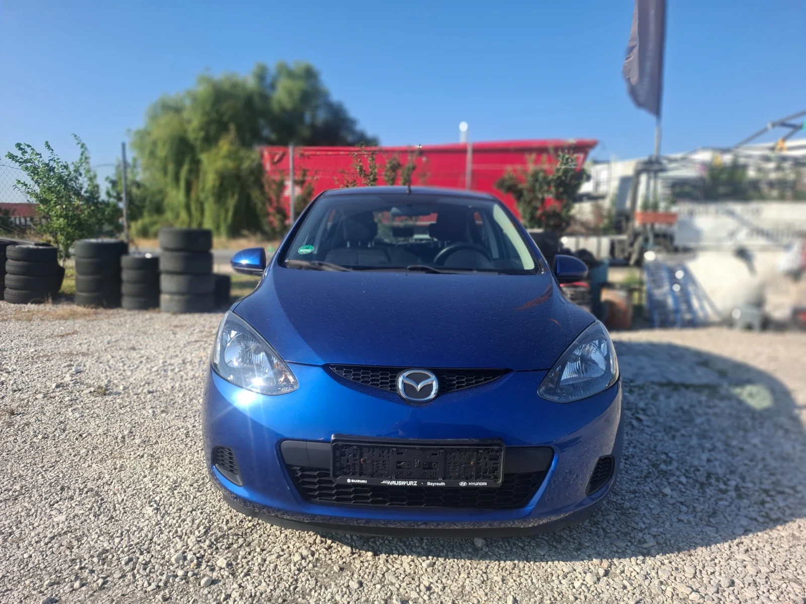 Mazda 2 1.3 Бензин, снимка 2 - Автомобили и джипове - 55440355
