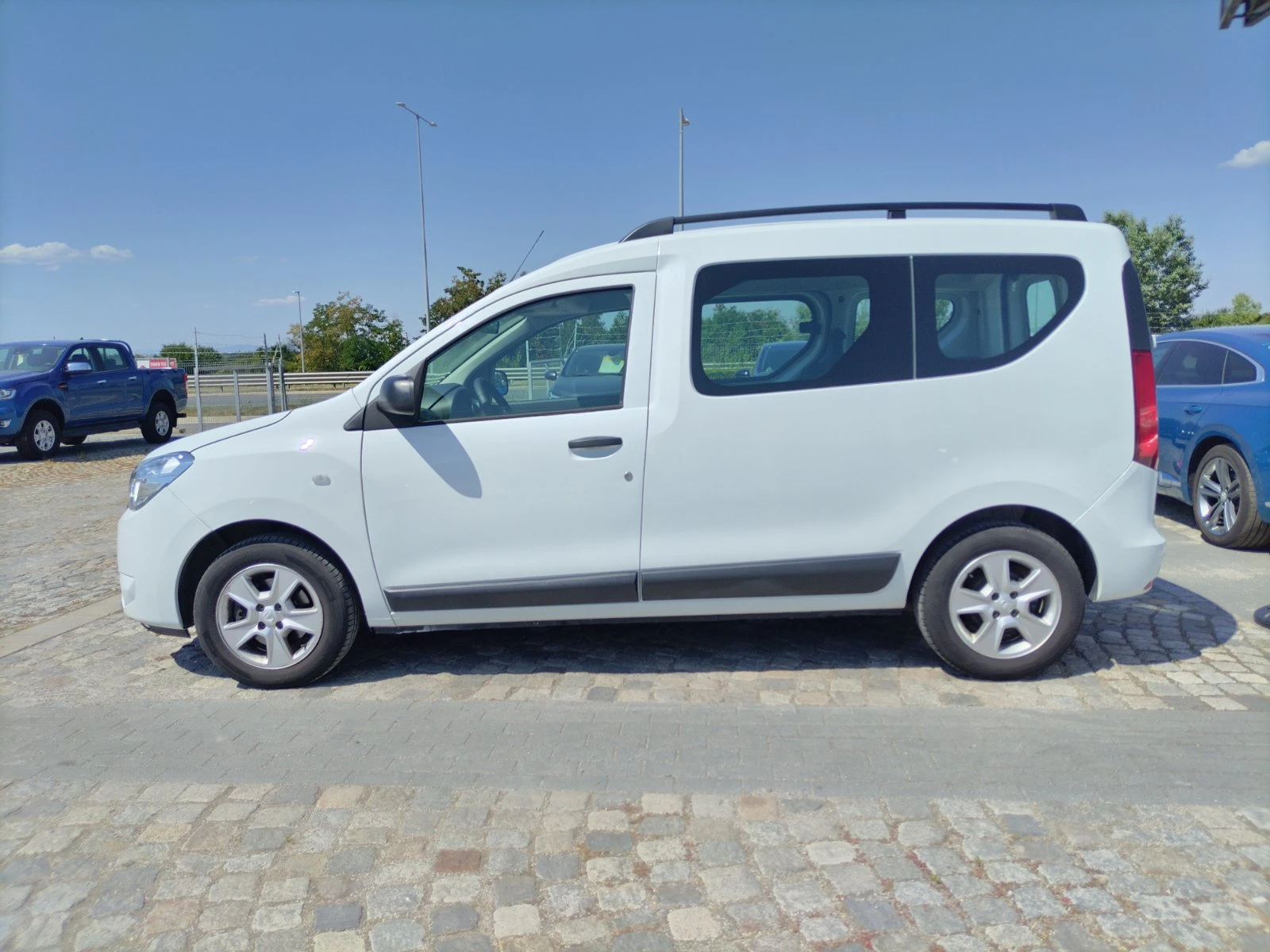 Dacia Dokker 1.5dCi/95к.с./4+ 1/N1, снимка 7 - Автомобили и джипове - 55562968