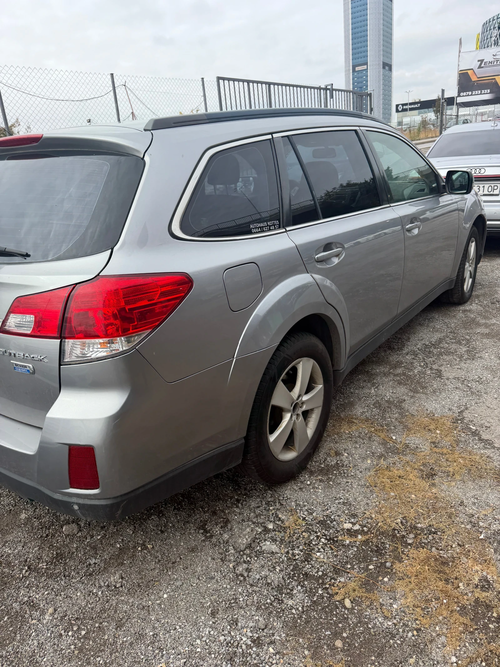 Subaru Outback, снимка 5 - Автомобили и джипове - 56555257
