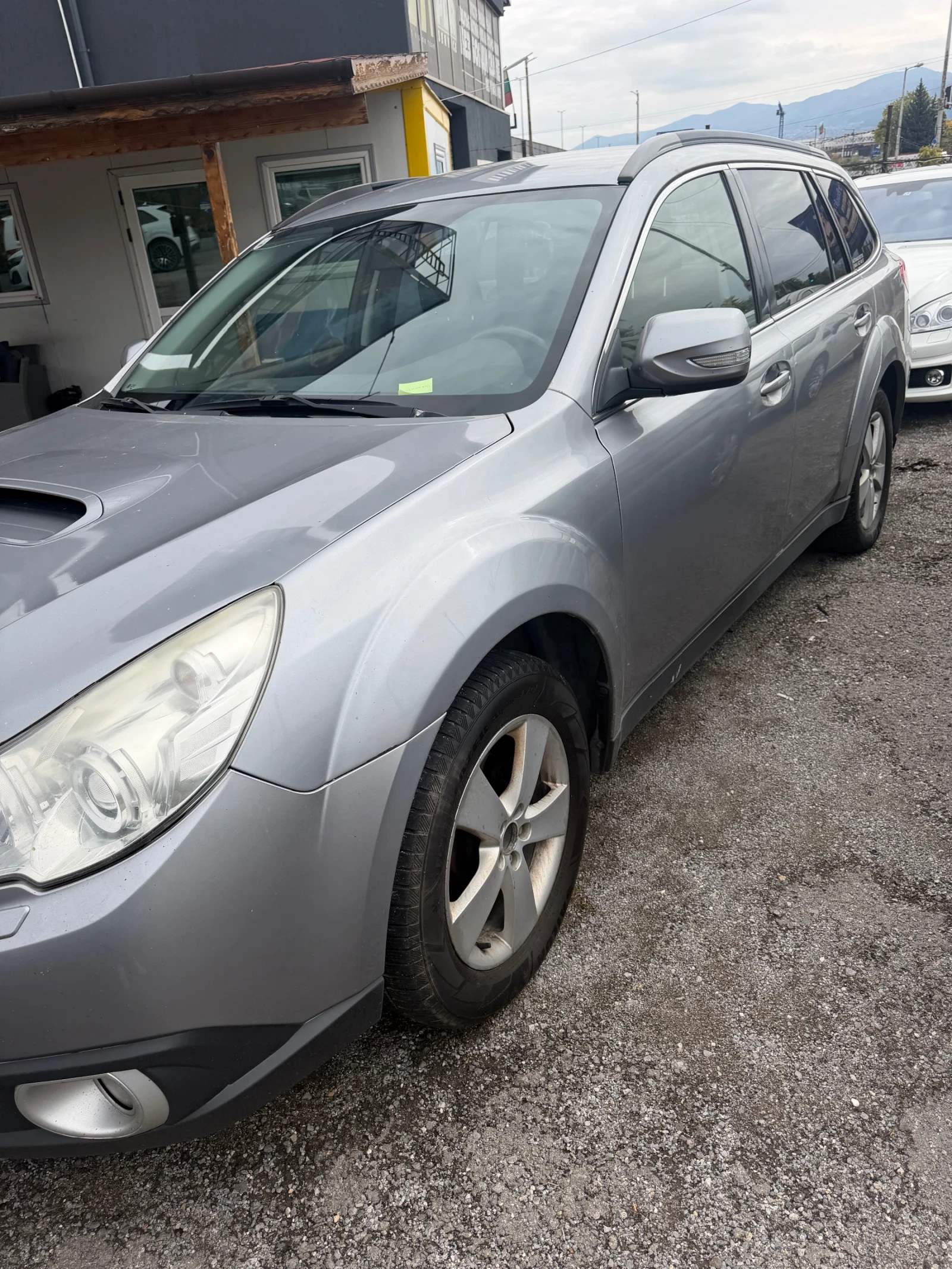 Subaru Outback, снимка 4 - Автомобили и джипове - 56555257