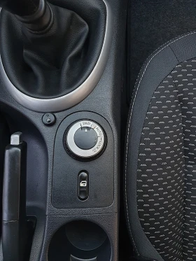 Nissan Qashqai 2.0dci-150k.s.-4x4-6скорости!, снимка 16