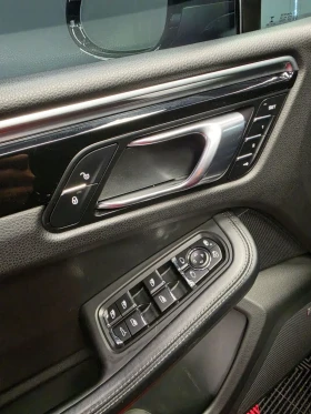 Porsche Macan S* 3.0-V6* DISTR* CAMERA* LINE ASI* NAVI* , снимка 12