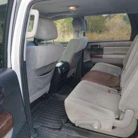 Toyota Sequoia 5.7  | Mobile.bg    13