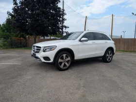  Mercedes-Benz GLC 30...