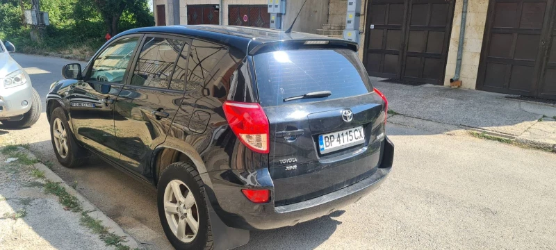 Toyota Rav4, снимка 4 - Автомобили и джипове - 46959879