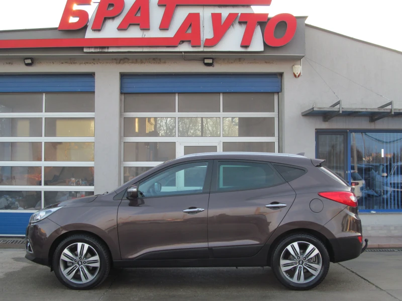 Hyundai IX35 2.0CRDI/FACE-LIFT/ШВЕЙЦАРИЯ/АВТОМАТИК, снимка 5 - Автомобили и джипове - 48539061