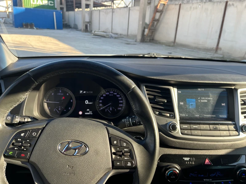 Hyundai Tucson 1.7/141/НОВ ВНОС/166000км, снимка 10 - Автомобили и джипове - 49089129