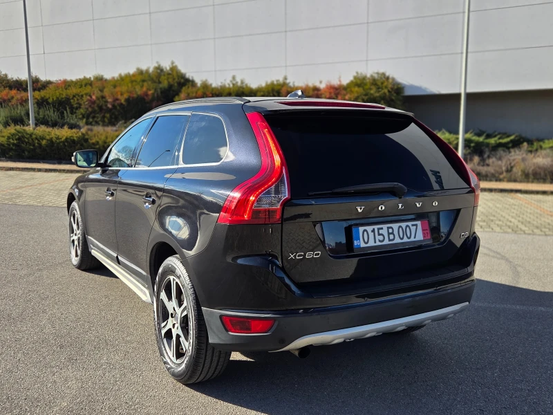 Volvo XC60 2.0D3 SUMMUM* УНИКАЛНО* , снимка 3 - Автомобили и джипове - 52954628