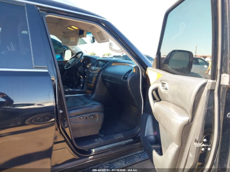 Infiniti QX56 5.6L V-8 DI, DOHC, VVT, 400HP 4X2 Drive, снимка 11 - Автомобили и джипове - 53433964