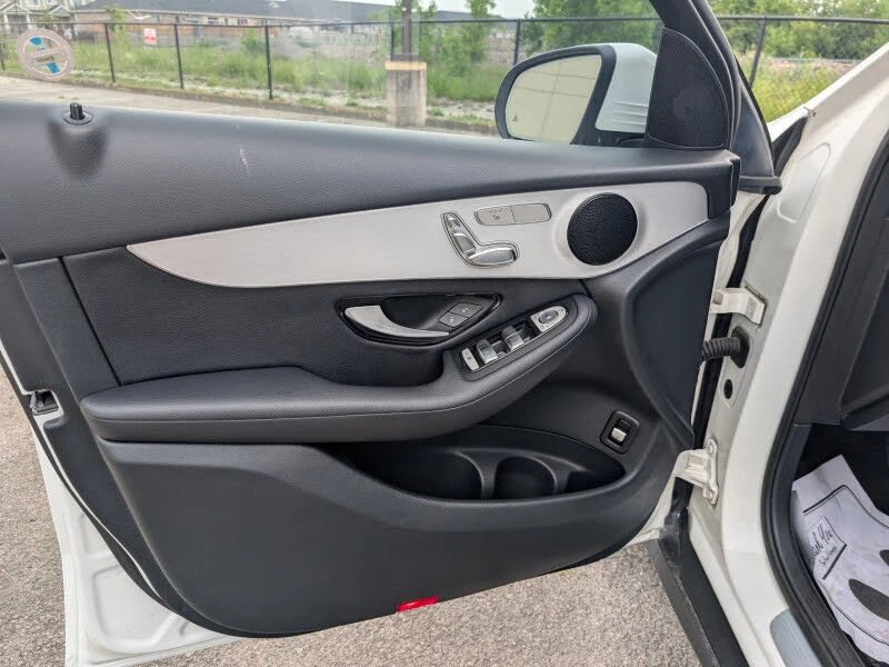 Mercedes-Benz GLC 300 4MATIC CAM* BLINDSPOT* KEYLESS* * PANO*  | Mobile.bg   6