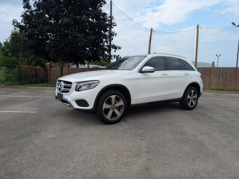 Mercedes-Benz GLC 300 4MATIC CAM* BLINDSPOT* KEYLESS* ПОДГРЕВ* PANO* 