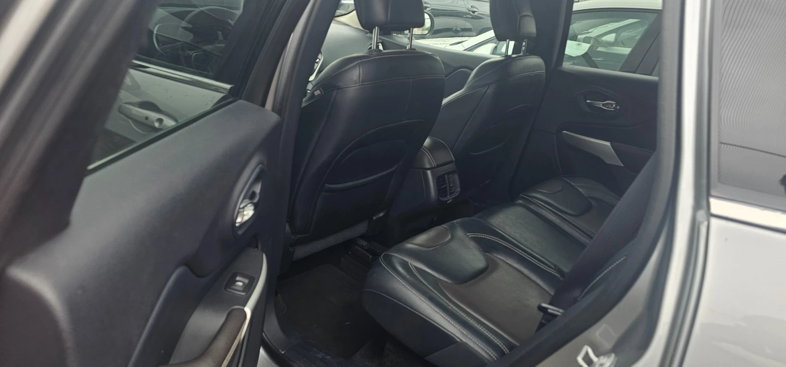 Jeep Cherokee 2.2 jtdm 4x4 FULL | Mobile.bg   14