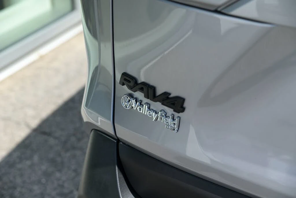 Toyota Rav4 XLE AWD* 5000 KM*  - изображение 6