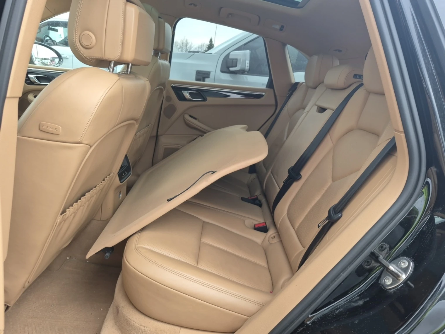 Porsche Macan S AWD * NAVI/BACKUP CAM/LEATHER/SUNROOF/LOADED!!!, снимка 6 - Автомобили и джипове - 53818877