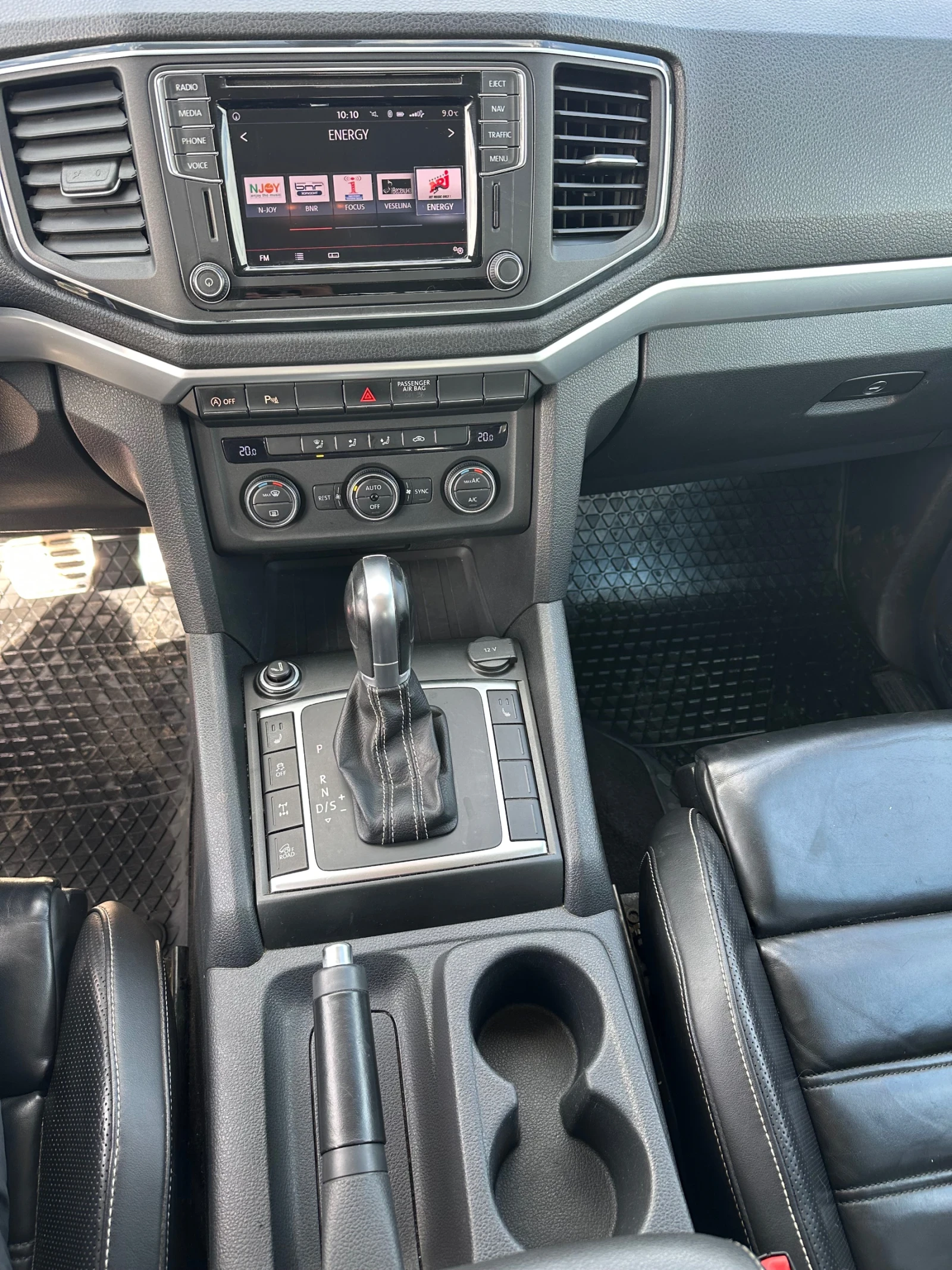 VW Amarok Авентура, снимка 10 - Автомобили и джипове - 54039069