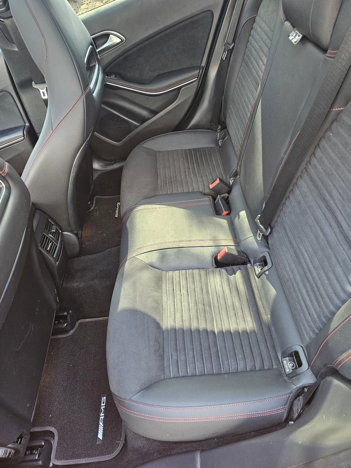 Mercedes-Benz GLA Mercedes-Benz GLA/ 2.2/ 4MATIC/ AMG, снимка 12 - Автомобили и джипове - 54150755