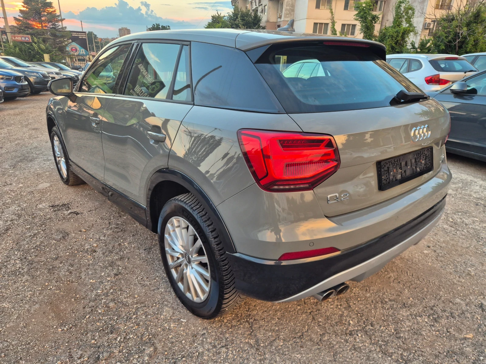 Audi Q2 2.0TDI* QUATTRO* NAVI* B&O* FULL LED, снимка 5 - Автомобили и джипове - 54155403