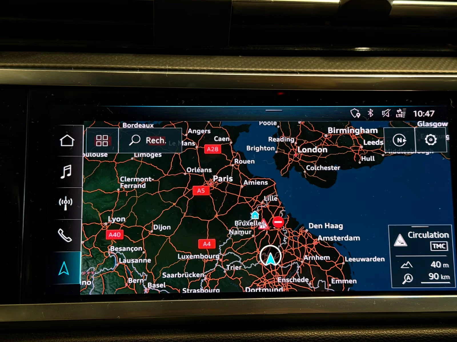 Audi Q3 35TFSI/150HP/S-LINE/CAM/NAVI/CPLAY/DIGI/ALKH/273q, снимка 12 - Автомобили и джипове - 54458822