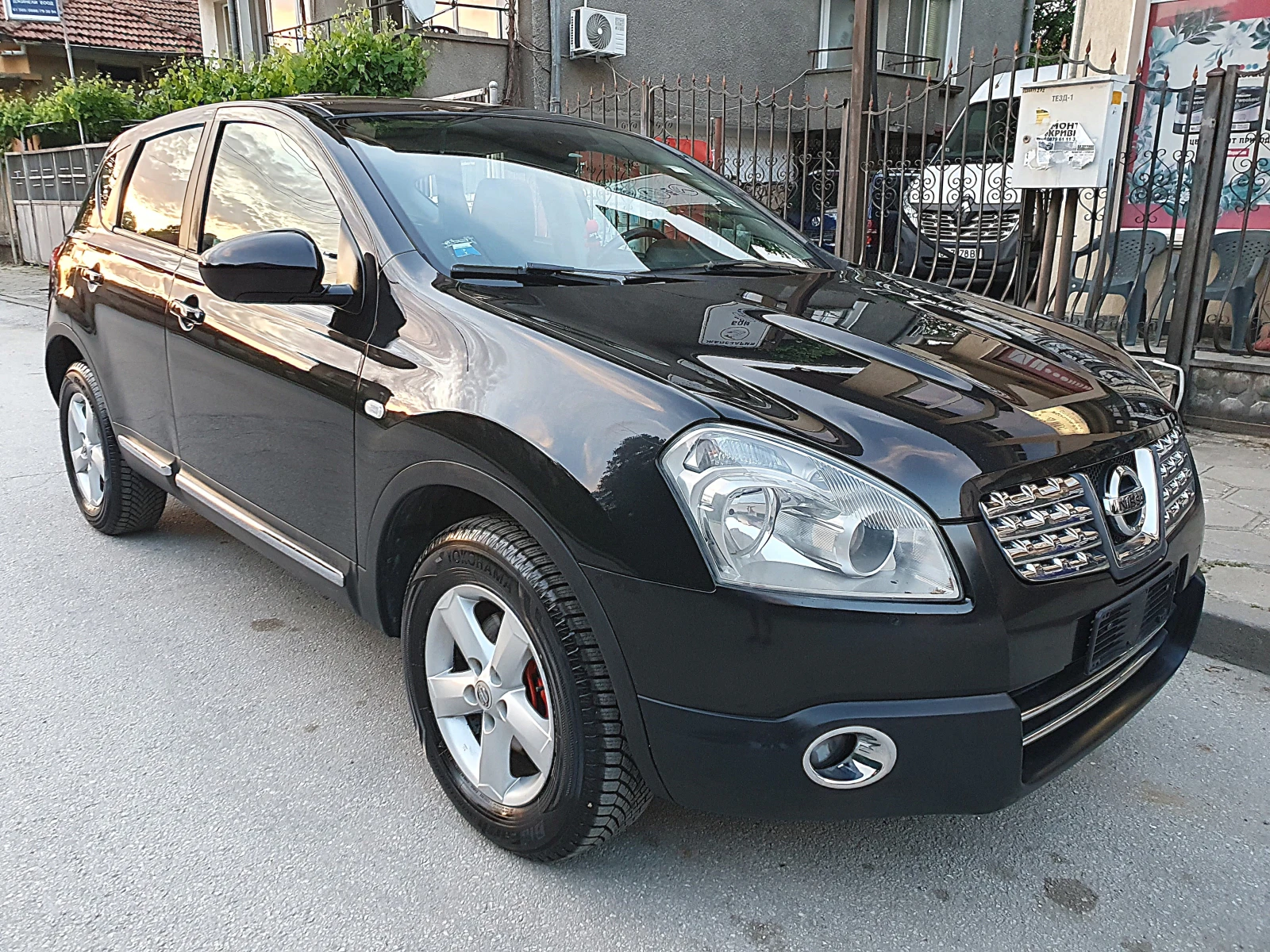 Nissan Qashqai 2.0dci-150k.s.-4x4-6��������! | Mobile.bg � ����������� 7