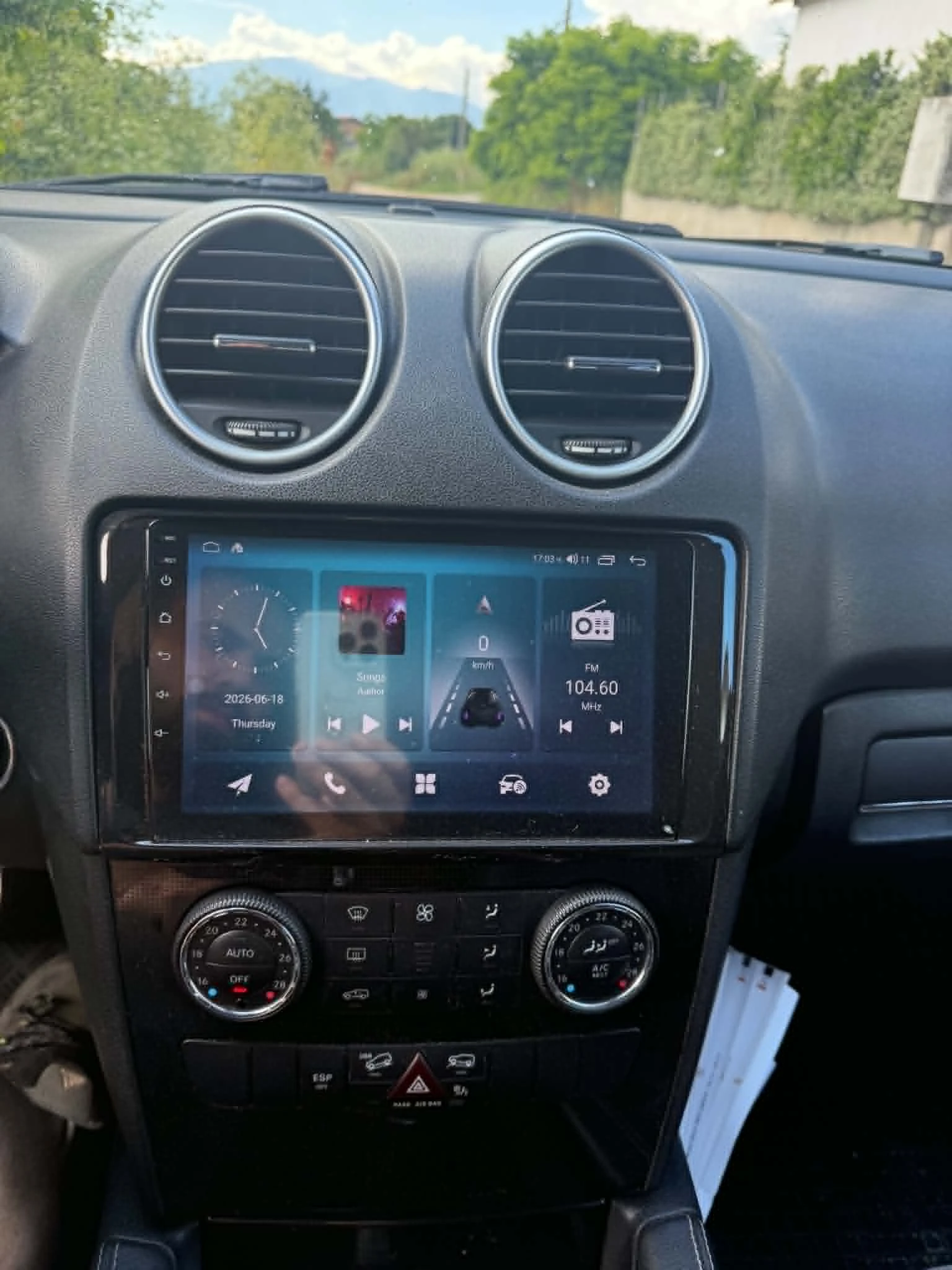 Mercedes-Benz ML 320 4matic, снимка 16 - Автомобили и джипове - 54961191