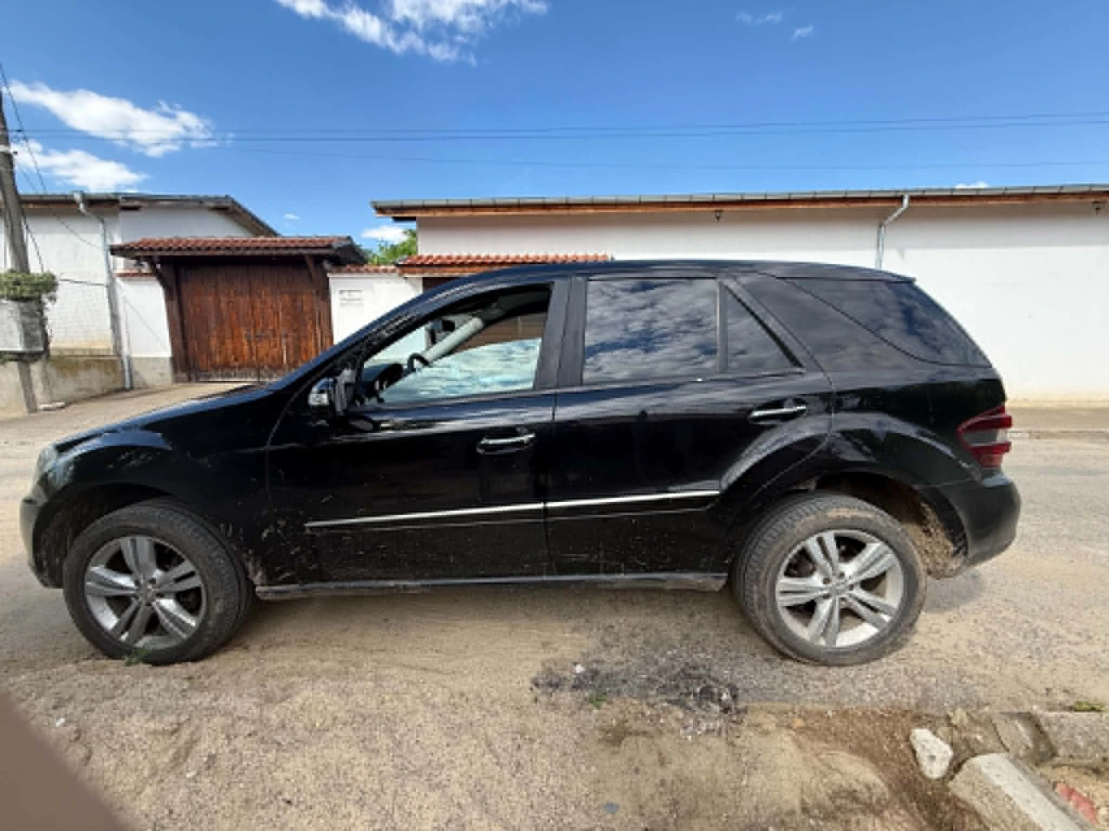 Mercedes-Benz ML 320 4matic, снимка 4 - Автомобили и джипове - 54961191